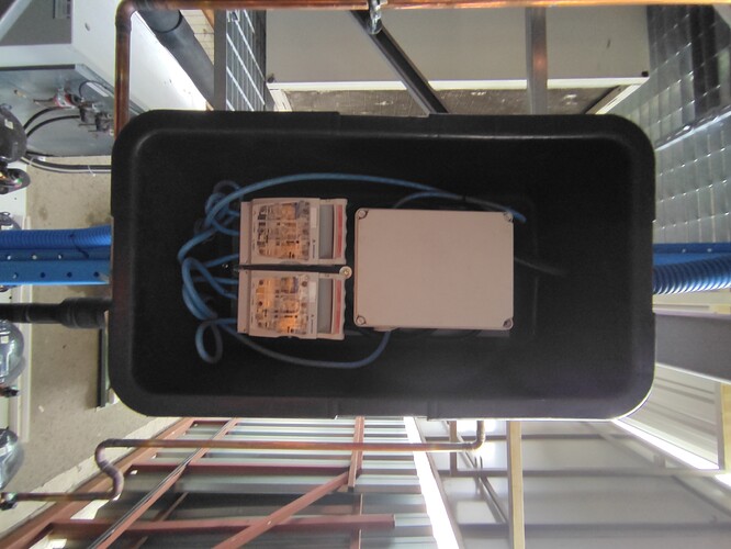 R22.jpg